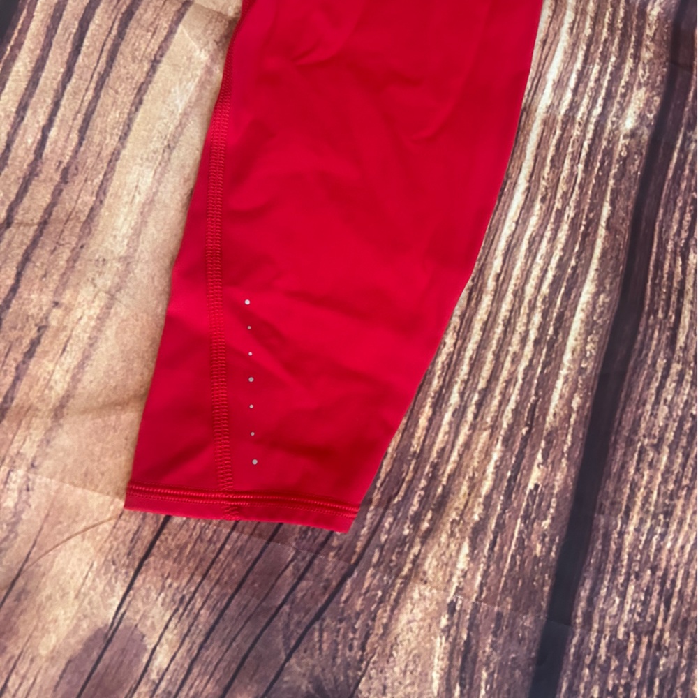 Women’s Athleta Rainer Tights in Red Size S - Picture 6 of 9
